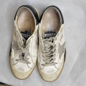 Golden Goose Superstar Sneaker in White size 36